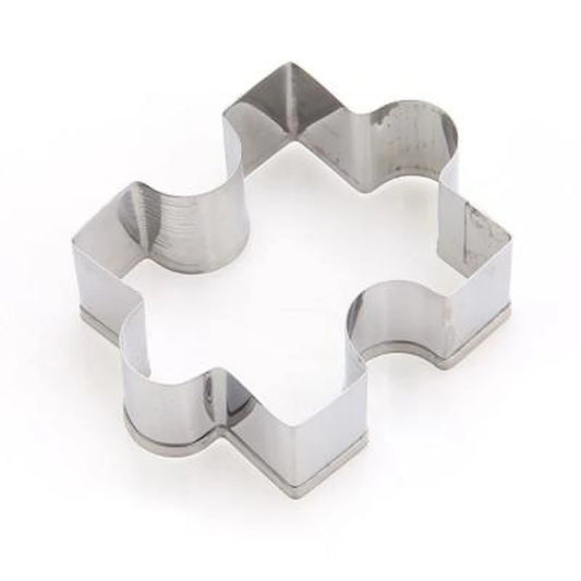 Jigsaw shape cookie cutter