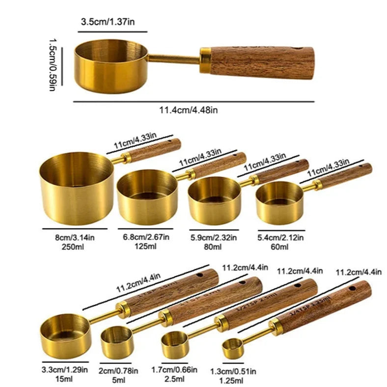 Measuring cups and spoons set