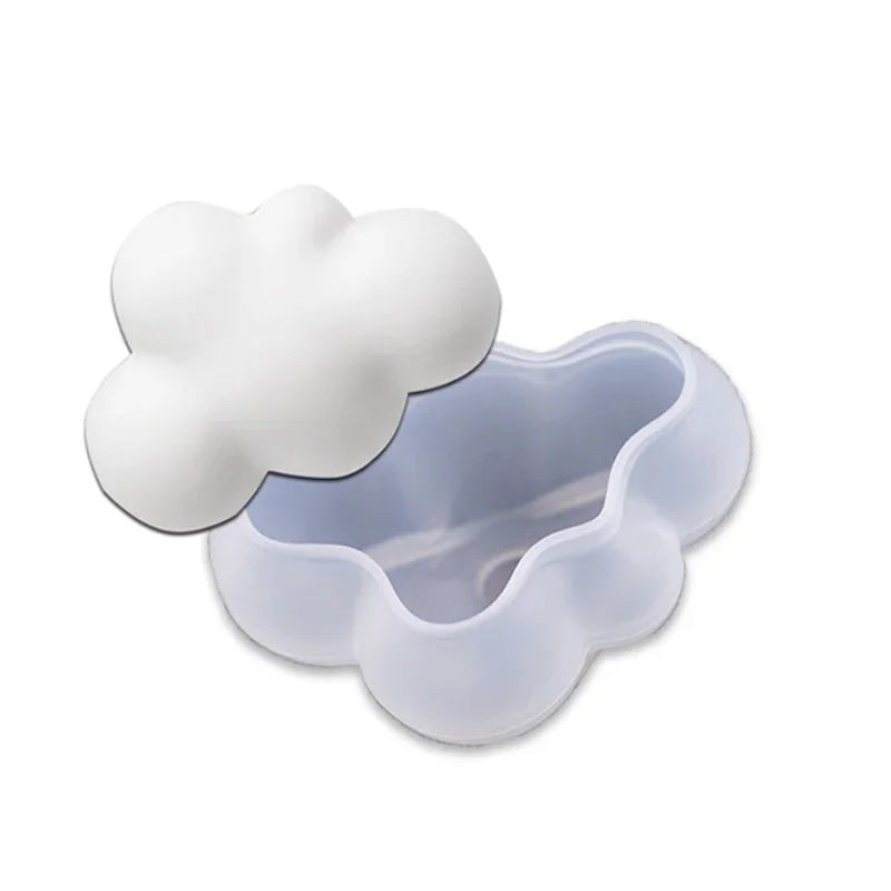 Cloud shape mold